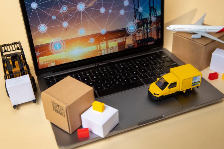 Why Businesses Choose a Transportation Software Development Company Over Off-the-Shelf Solutions