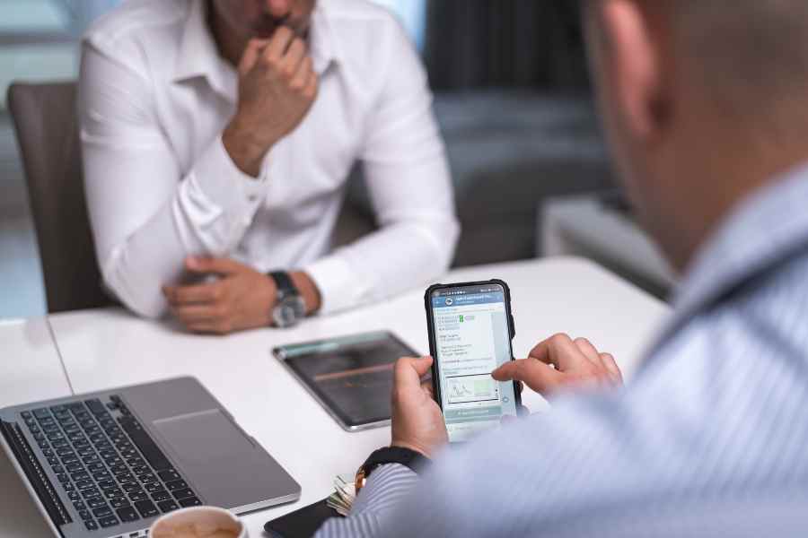 Best-Value HR Software in Australia for Midsize Companies