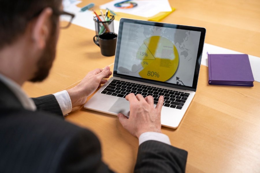 The 8 Website Credibility Signals That Decide If Visitors Trust You in Under 50ms